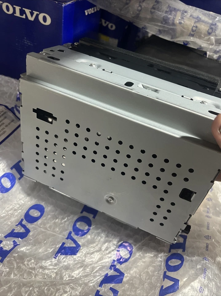 Genuine Volvo Radio Control Unit | 36050929 - XC60/XC70/V70/S80 - 2007 - 2011 - Image 3 of 4