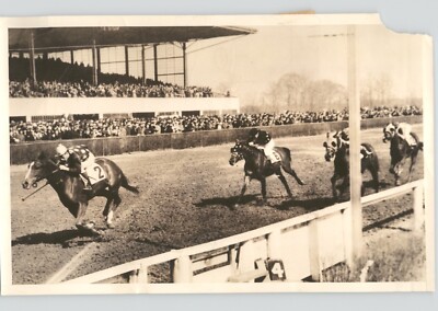 Race Horse MAFUTA Beats LEGAL DANCE BOWIE Race Track MARYLAND 1937 Press Photo