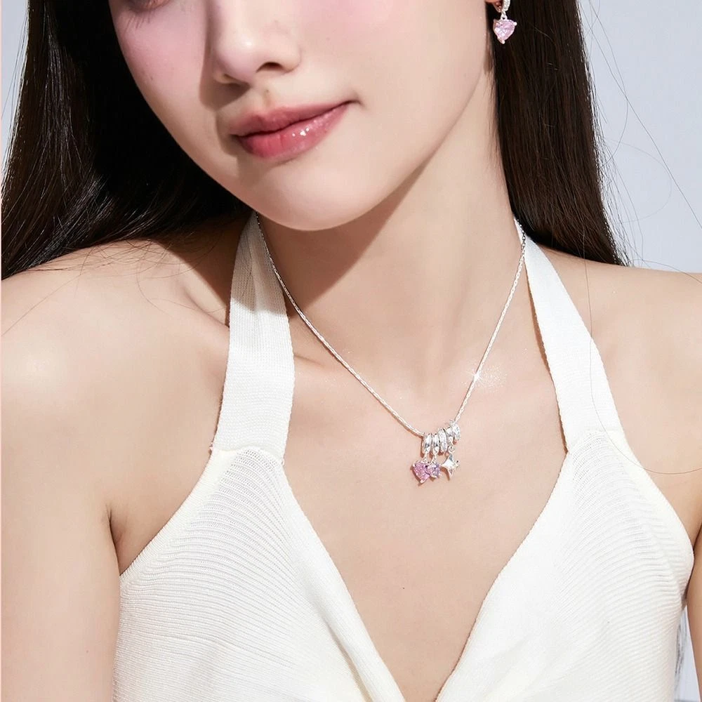 Korean necklace store