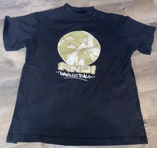 And1 Basketball Black Reflective Graphic Print Logo SS Shirt Sz M P2P 19”EUC