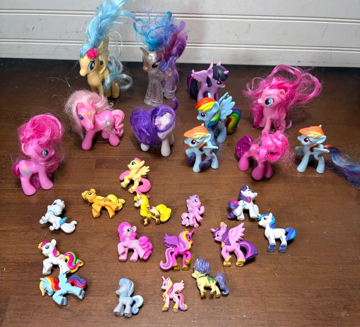 Preços baixos em Hasbro My Little Pony com desenho de Plástico e