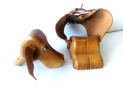 Vintage handgefertigter Flaschenhalter und Stopfen Hund Woow Leder