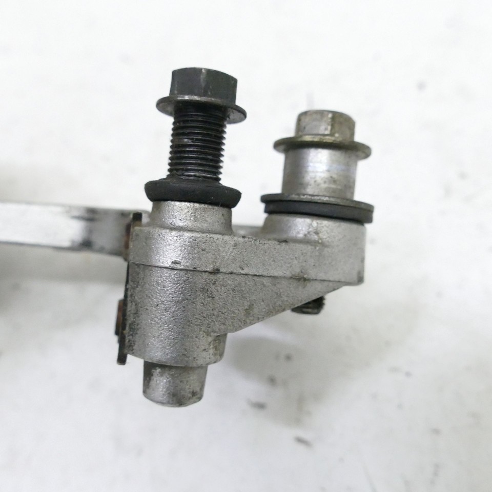 Honda VFR 750 Rc36 Brake Caliper Bracket Rear Brake Mount 69199 eBay