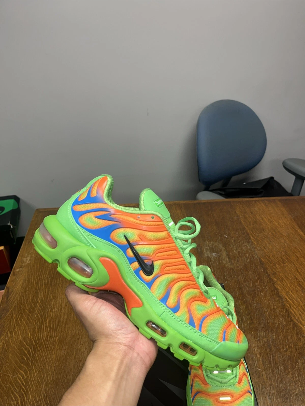 Taille 9,5   Nike Supreme x Air Max Plus TN vert moyen