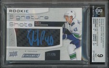 2018/19 Engrained Elias Pettersson Blue Ink Rookie Shots Auto #21/25 BGS 9