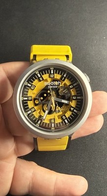 Swatch Big Bold Irony Bolden Yellow (Model SB07S109)