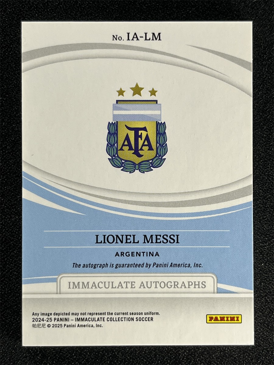 2024-25 Panini Immaculate Collection Lionel Messi #IA-LM Blue Auto Argentina /10 view 2