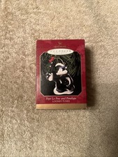 Hallmark Ornament 1998 Pepe Le Pew and Penelope Looney Tunes New In Wrapper