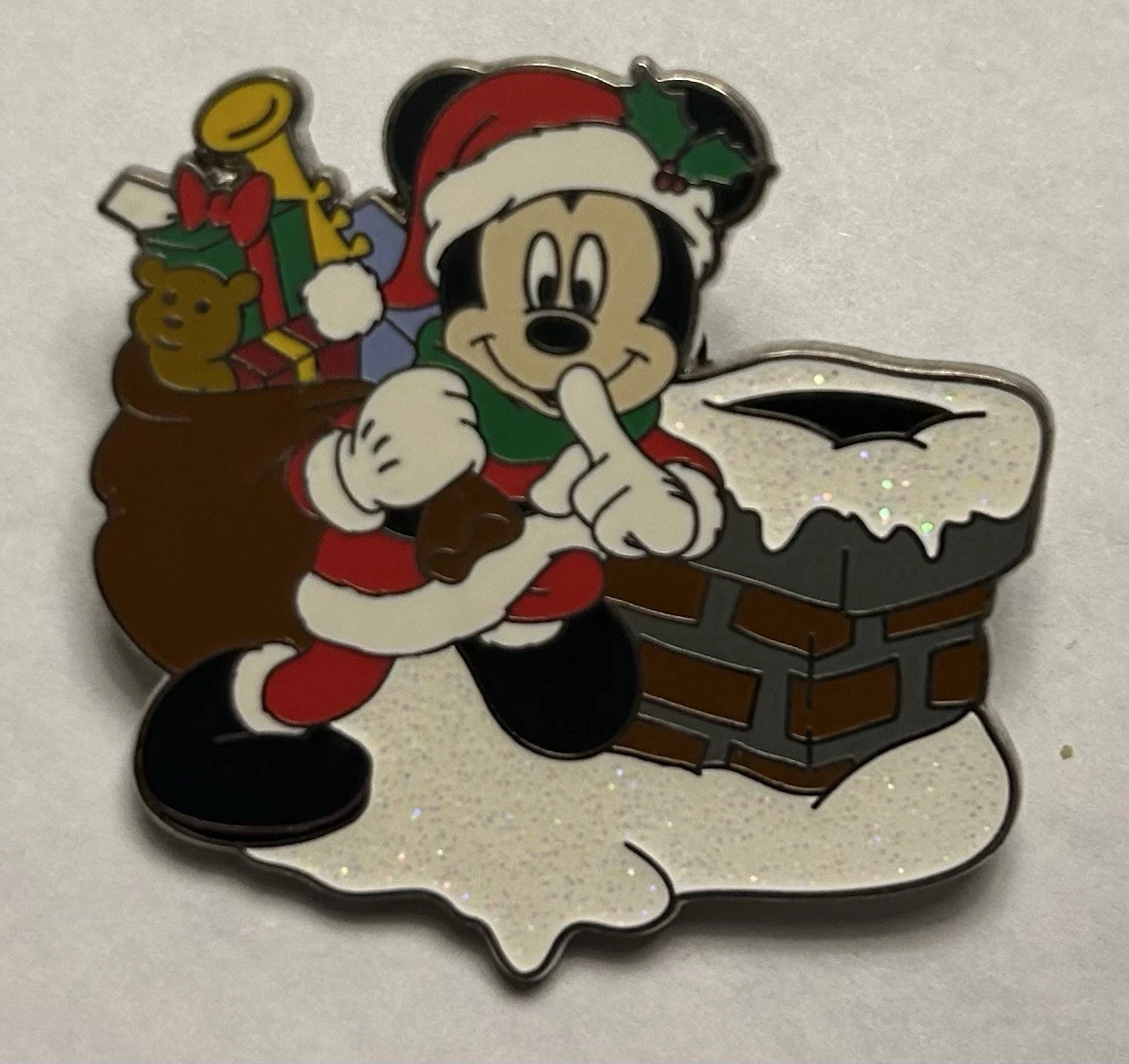 Disney - Mickey Mouse as Santa - Chimney - Holiday 2020 Pin