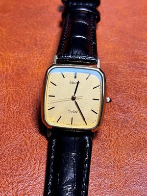 A112 希少 稼動品 SEIKO DOLCE スクエア型 80年代ヴィンテージ 【公式 