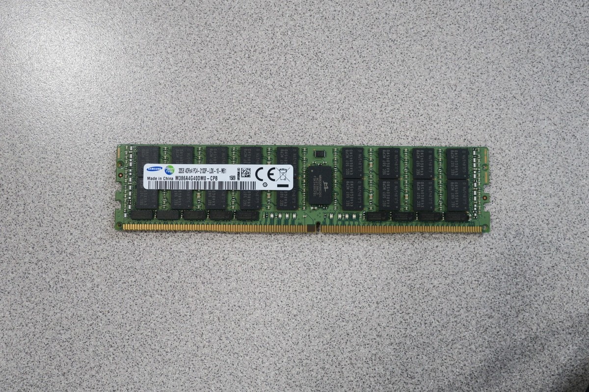Samsung M386A4G40DM0-CPB 32GB (1x32GB) 4DRx4 PC4-2133P DDR4 Server