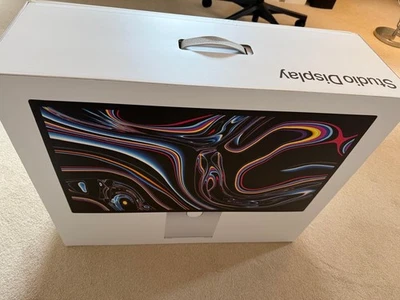 Apple Studio Display 27 Zoll mit Standardglas (Neigungs- und Höhenverstellbarer - Bild 1 von 4