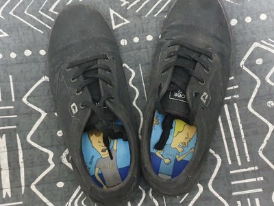 globe beavis and butthead shoes