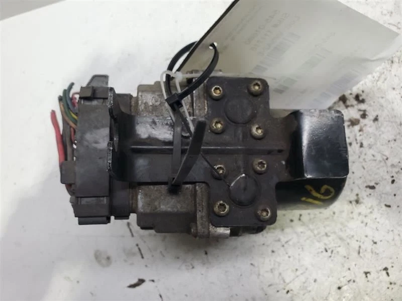 2000-2005, Chevrolet Cavalier, антиблокировочная тормозная деталь в сборе, PN 22664107 - Изображение 3 из 4