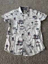 Free Planet Men's Small White w/Patriotic Surfboards Short Sleeve Button Down.