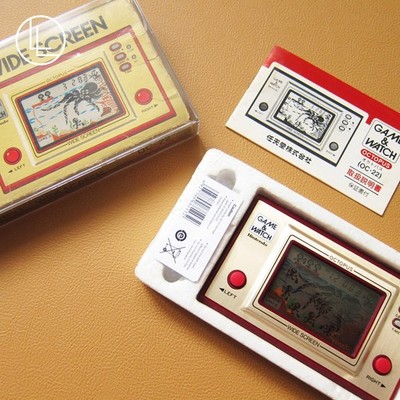 Octopus (OC-22) Nintendo Game & Watch in Excellent Condition