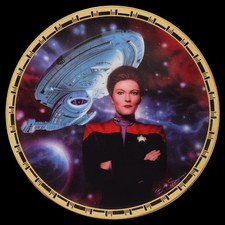 STAR TREK THE HAMILTON COLLECTION CAPTAIN JAN...