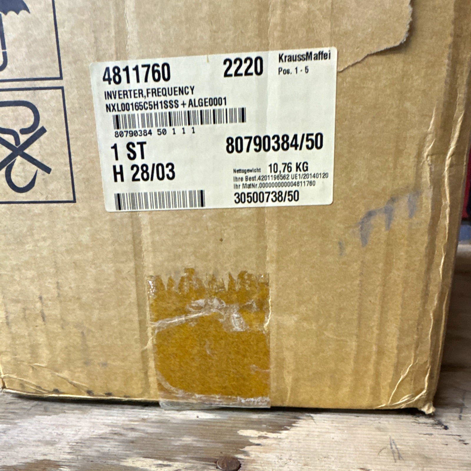 Vacon NXL00165C5H1SSS0000 Variable Frequency Drive NEMA 12 380-500V 3-Phase