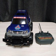 Auto radiocomandata Mitsubishi Pajero