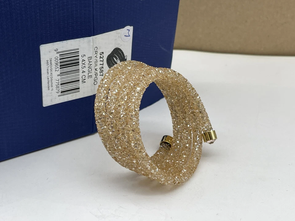 Swarovski 5277587 Armreifen Crystaldust Tripple Größe M. Neuware  - Bild 3 von 3