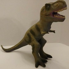dinosaur fingerling toys r us