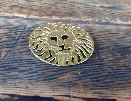 Lion Head Brooch 2" Diameter