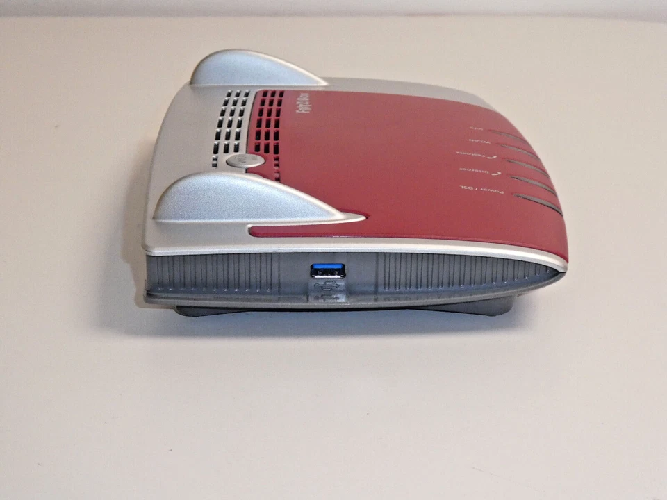 AVM FRITZ!Box 7490 1300Mbps WLAN DSL-Router , 2 Jahre Garantie - Bild 2 von 4