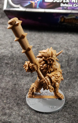 SUPER DUNGEON EXPLORE: Super Ninja Ambush Brown Giant Miniature....(DS2D1)