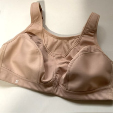 US 38C Glamorise 1066 Sport Sports Bra Medium Impact Wire-Free Camisole Sand