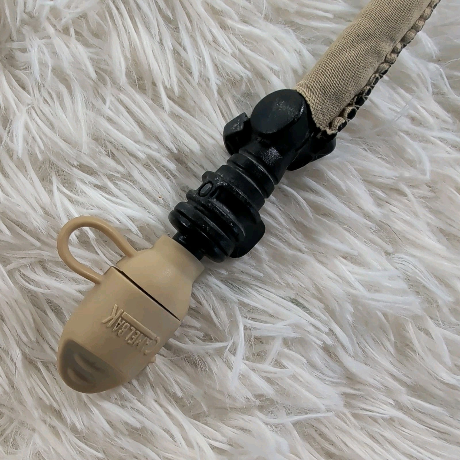 Camelbak Maximum Gear Mule DCU  Desert Camo Three Color Hydration Backpack 