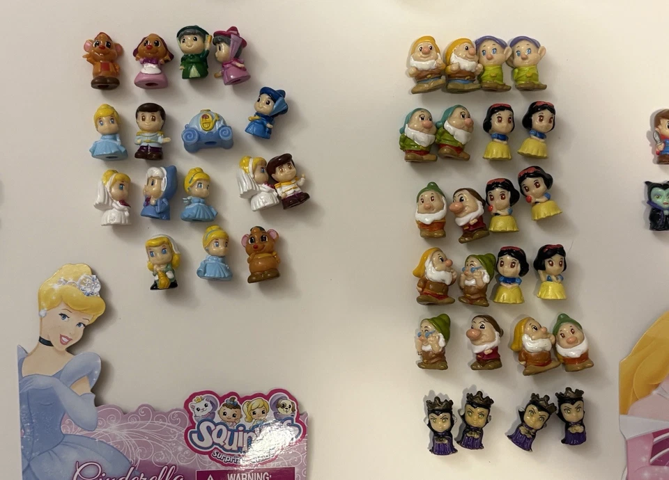 Lote de 88 Princesas Disney Squinkies + Ariel Cenicienta Bella Blancanieves Aurora Foto 3 de 4
