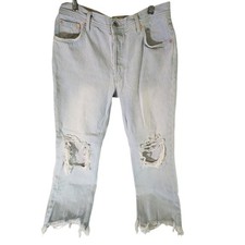 We The Free Free People Light Wash Distressed Knee Slit Raw Hem Crop Jeans 28