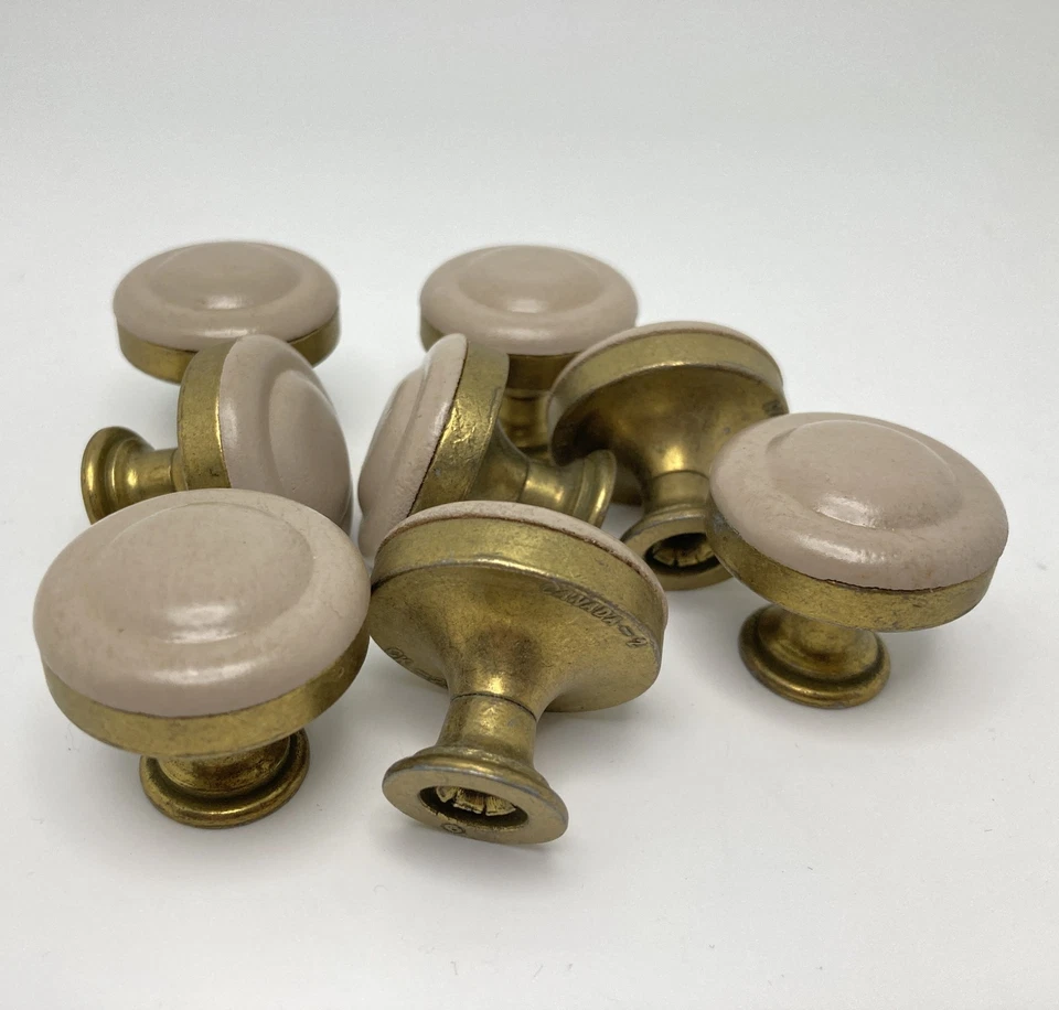 Винтажная латунная ручка выдвижного ящика шкафа с бежевой деревянной крышкой CK-2515 Canada MCM лот из 8 - Изображение 2 из 4