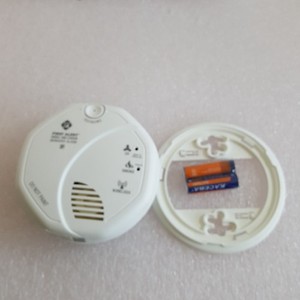 First Alert Z-WAVE 2nd Gen Smoke & Carbon Monoxide Alarm ZCOMBO - with Batteries