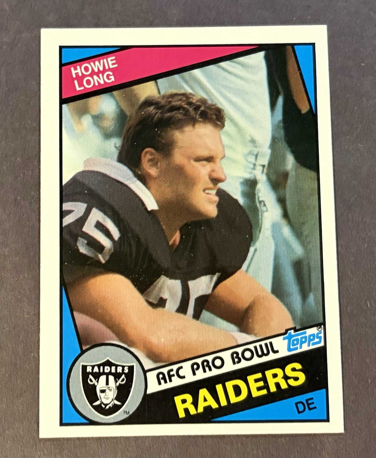 1984 Topps #111 Howie Long Rookie RC Raiders (HOF) NR-MINT