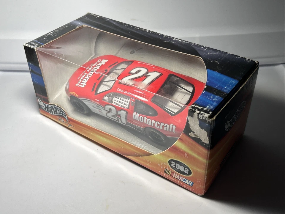 2002 Elliott Sadler #21 Motorcraft Ford 1/24 Diecast Hot Wheels Racing NASCAR - Image 4 of 4