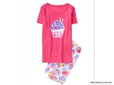 NEW GYMBOREE GIRLS CUPCAKE TWO PIECE PAJAMA GYMMIES SLEEPWEAR SIZE 2T