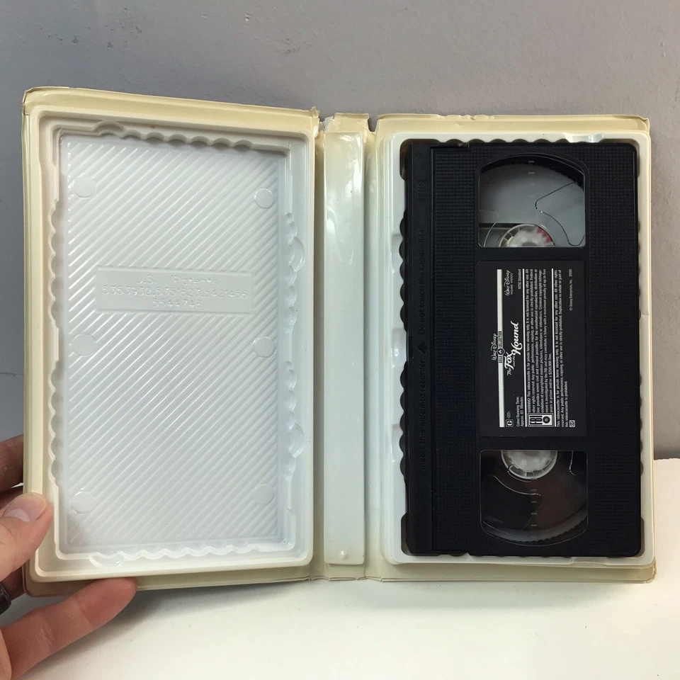 The Fox & the Hound VHS Disney Video Tape Gold Collection Movie VTG Clamshell - Image 4 of 4