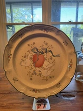 VINTAGE - International Marmalade Geese 12 IN Round Sering Plate