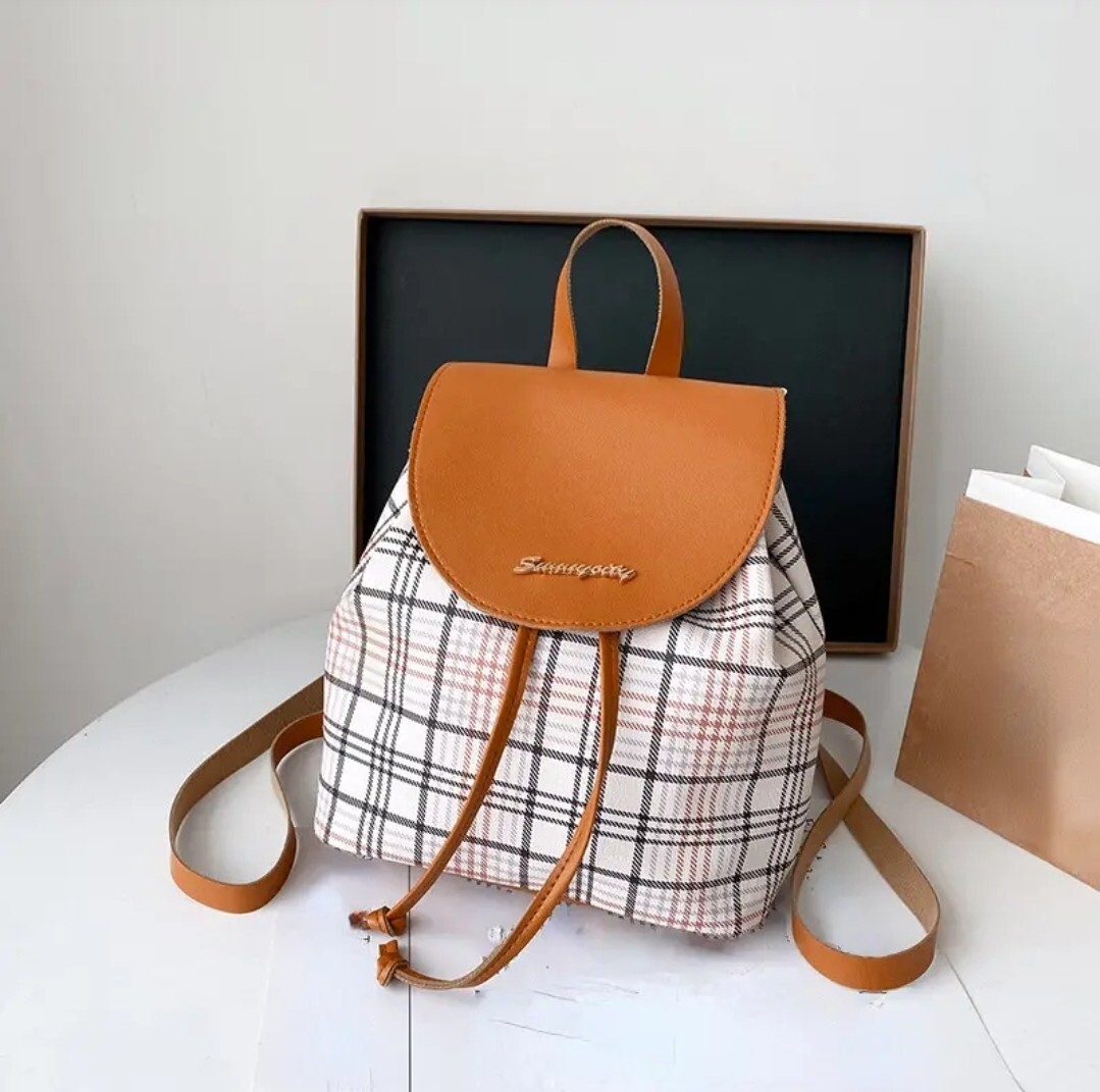 imagin8 mini backpack Insomniac Translucent Zaino pelle COSTUME NATIONAL updated-1786101173 and a front zip Color:Mocca