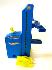 Hot Wheels Motorized Auto Lift Elevator From Auto Lift Expressway Set - Tested