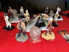 Xbox 3 Disney Infinity Portal Base Pads Game 3.0 Star Wars Includes 14 Figures