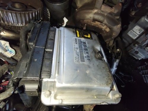 4b1907401d Motormanagement, Steuergerät, ECU  0281010494  28sa52 DE1296279-30