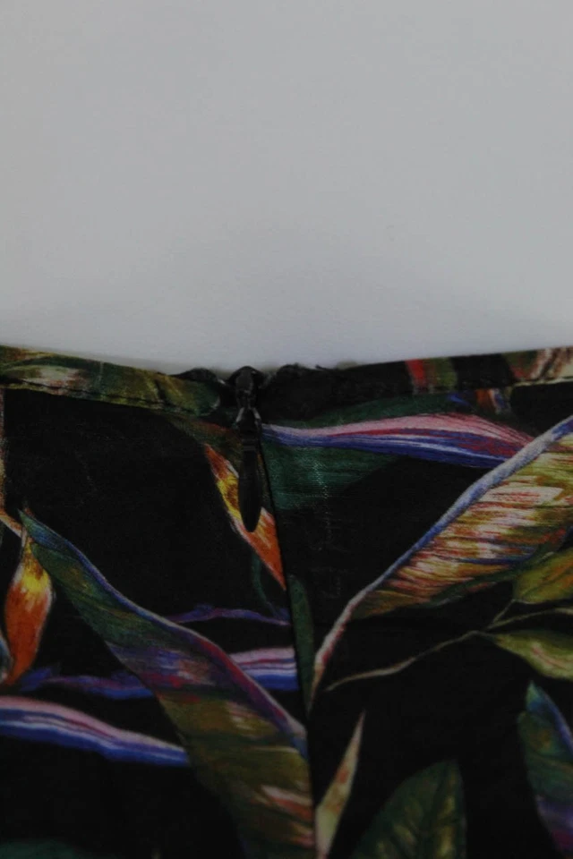 Mameluco Rodriguez estampado floral negro talla grande 11150005 Deby Debo para mujer Foto 4 de 4