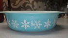 Vintage Pyrex Turquoise Snowflake Casserole Dish 2.5 Quart
