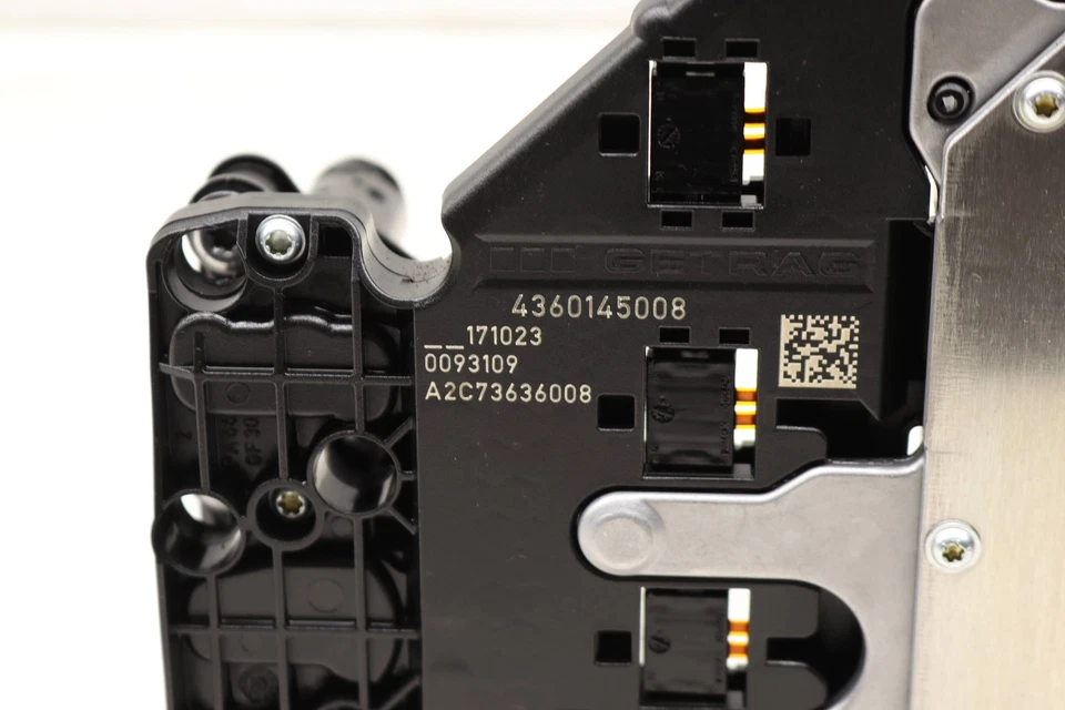 2015-2018 BMW M3 3.0L - Transmission Valve BODY 7850242 - Image 2 of 4