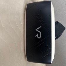 VR headset and accessory set