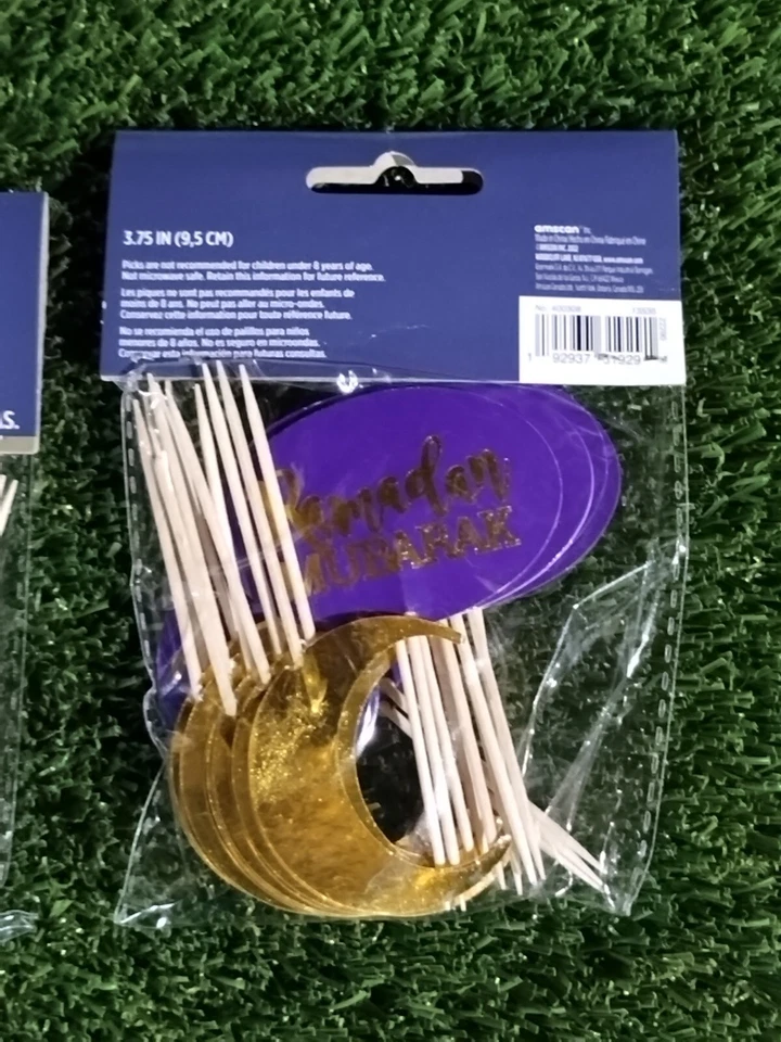 Ramadan Picks 225 PCS Of 3 3/4" Paper Foil Hot-Stamped Paper w/ wood picks - Image 4 of 4