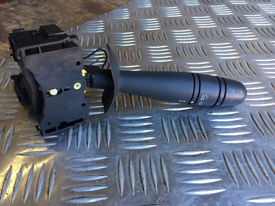 Renault Laguna Mk2 - Leuchten/Blinker Säule Stiel Steuerungen 8200012243 - 01>05