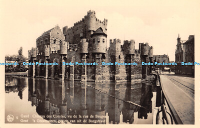R448522 Nels 9 Gand Chateau des Comtes vu de la rue de Bruges Gent Ern Thill Bru